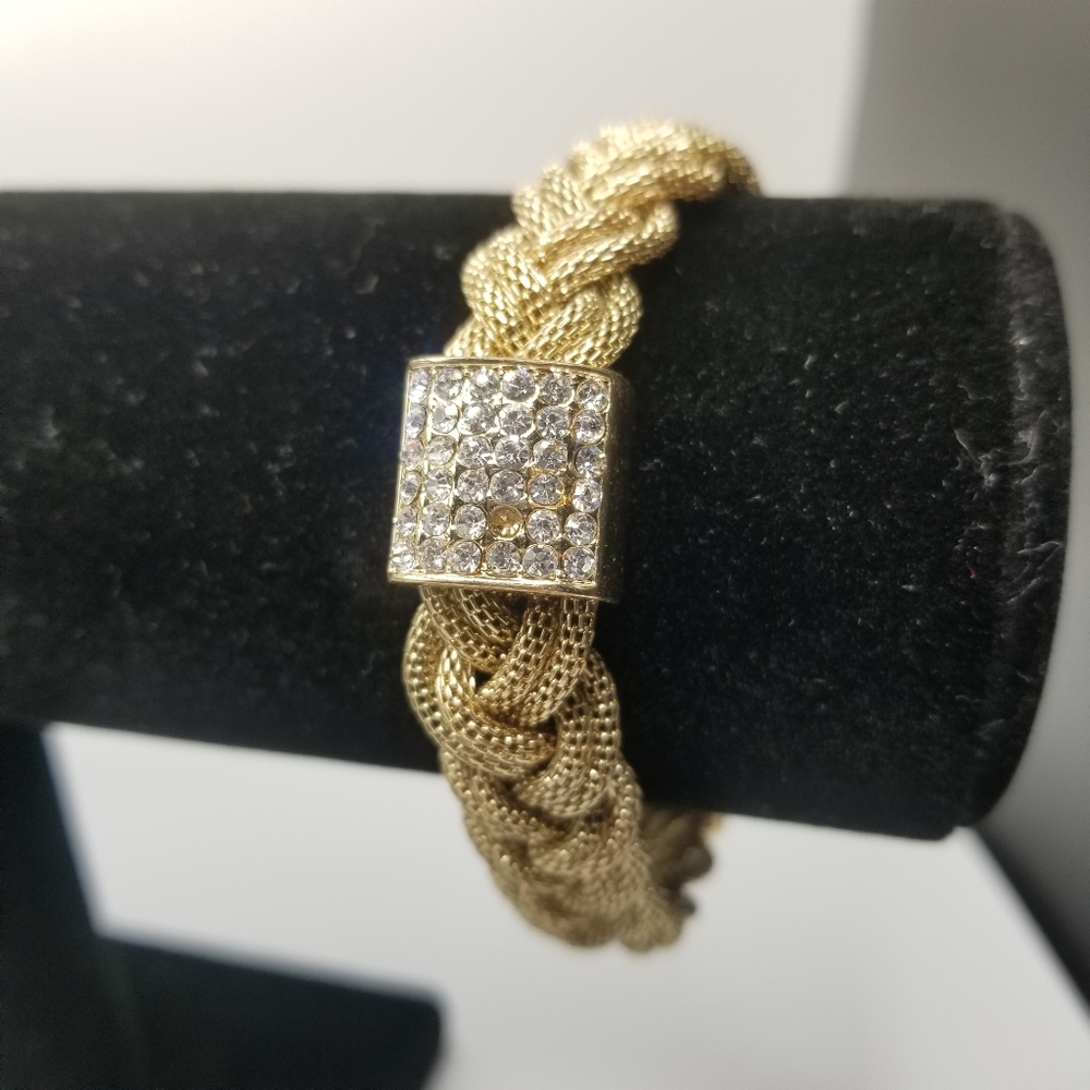 Banana Republic Gold Tone Braided Chain bracelet